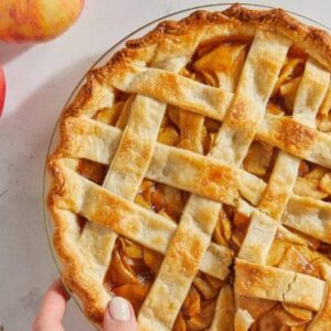 6" Small Apple And Cinnamon Pie (The Bekery House)