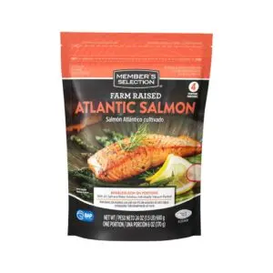 680 g / 1.5 lb Member's Selection Frozen Boneless Salmon Portions with Skin (PriceSmart)