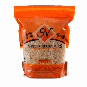 1kg Chopped Peanuts (Nueces Industriales)